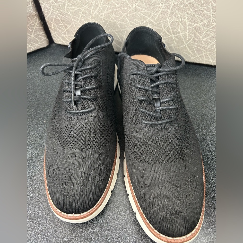 Men’s black dress shoes white sole